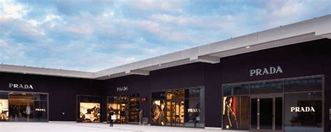 prada outlet casette d'ete|Il Castagno outlet Village .